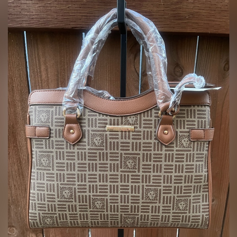 Anne Klein purse, bag Lion Brown and Tan Shoulder Bag, has wallet NWT